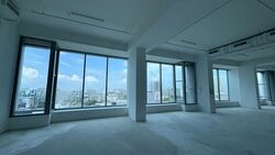 Arc 380 (D8), Office #553605931